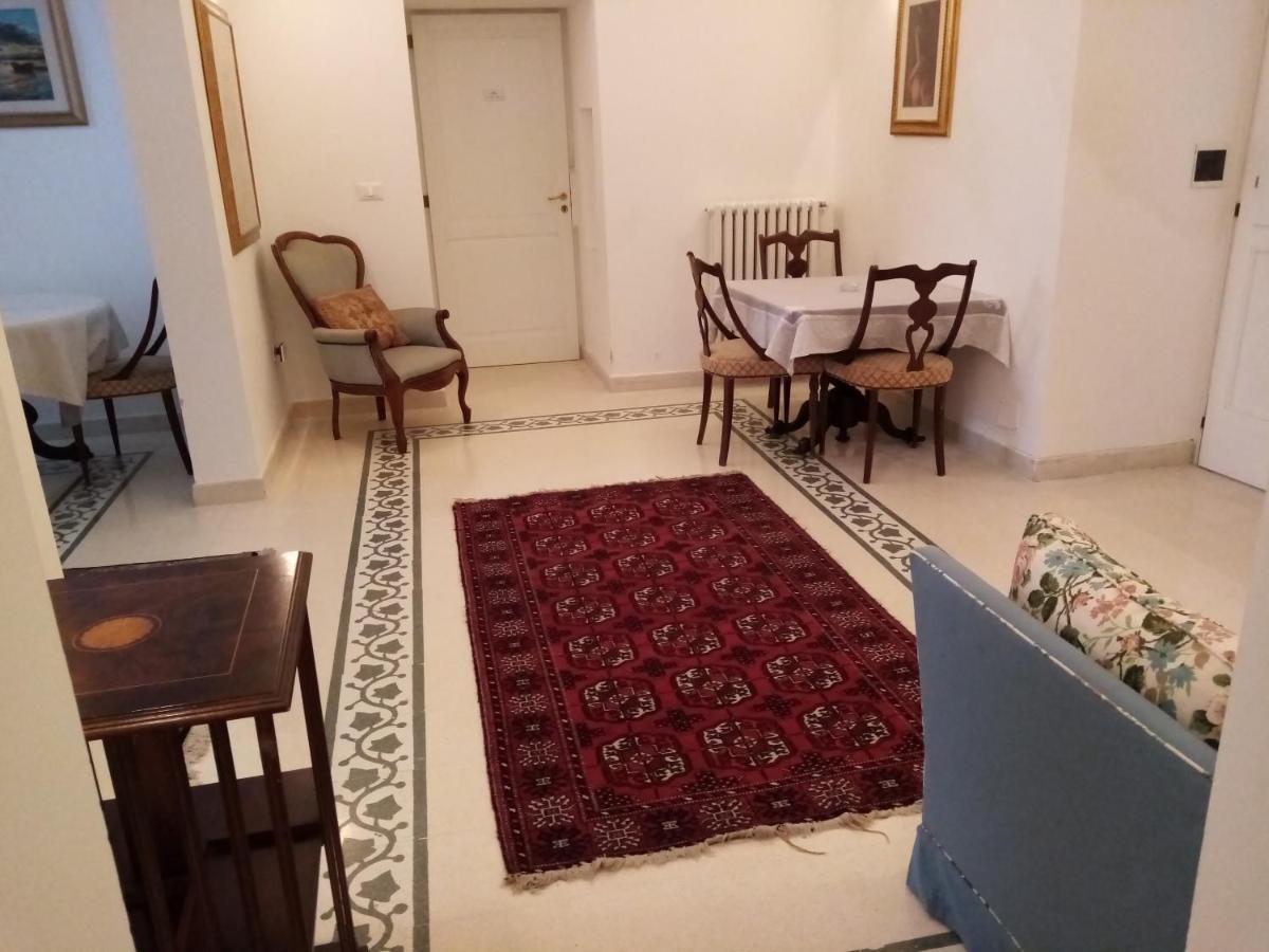 Dimora Storica Le Perle Bed & Breakfast Lecce Exterior foto