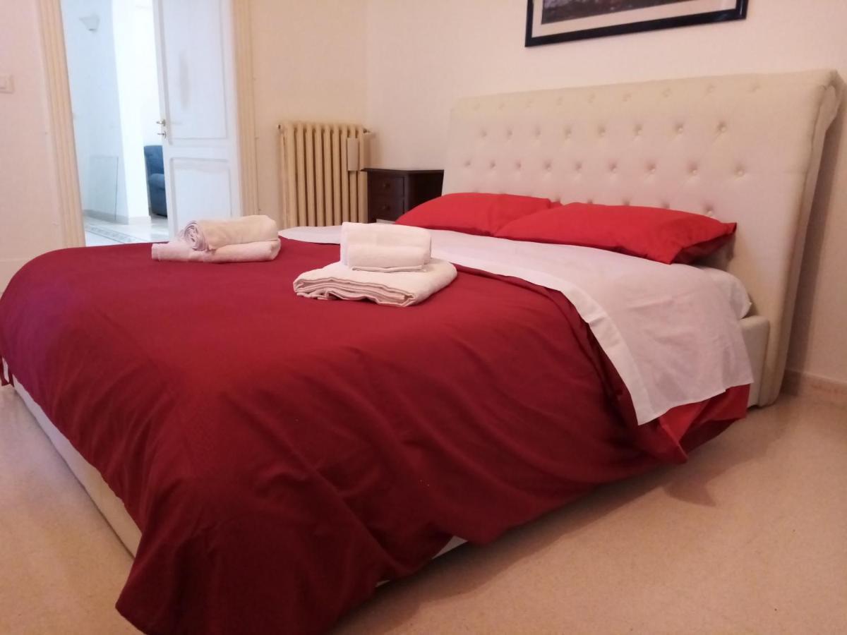 Dimora Storica Le Perle Bed & Breakfast Lecce Exterior foto