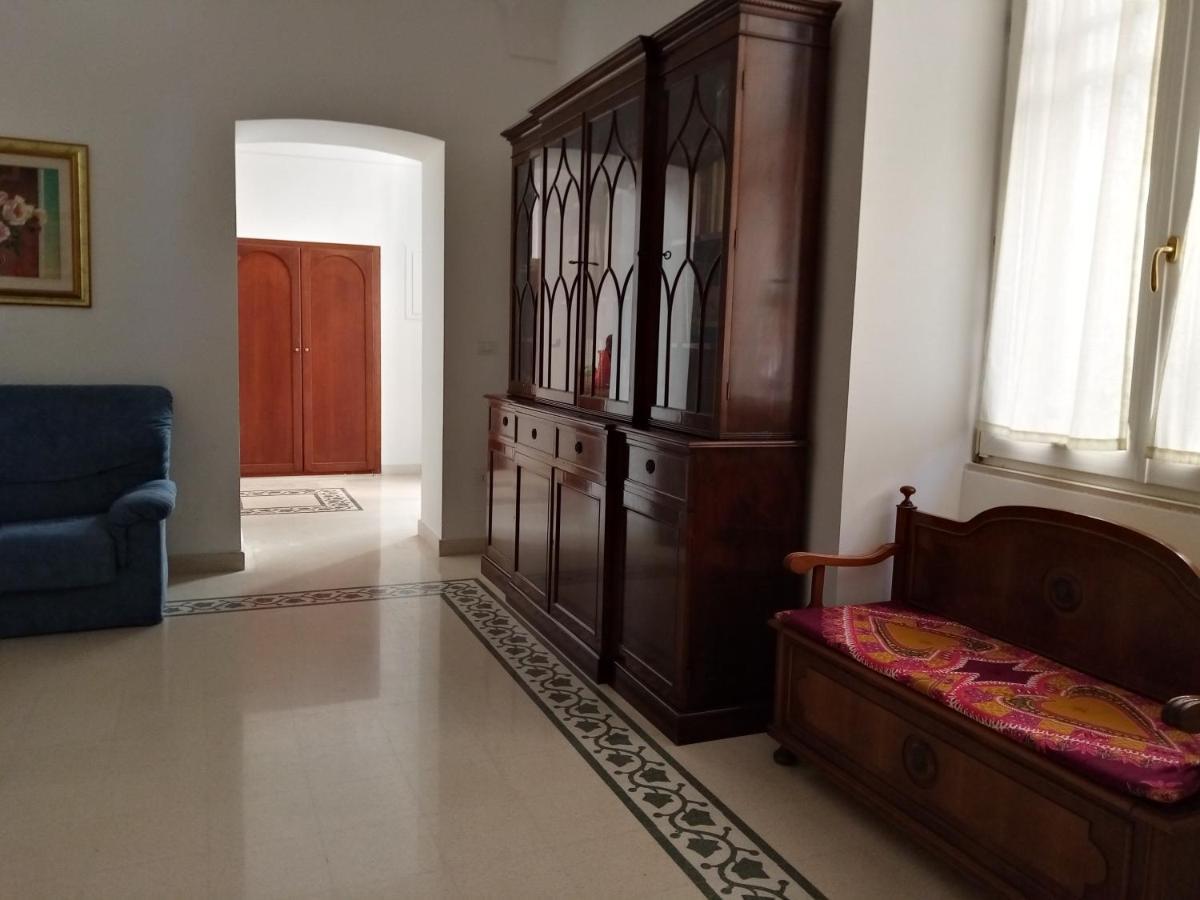 Dimora Storica Le Perle Bed & Breakfast Lecce Exterior foto