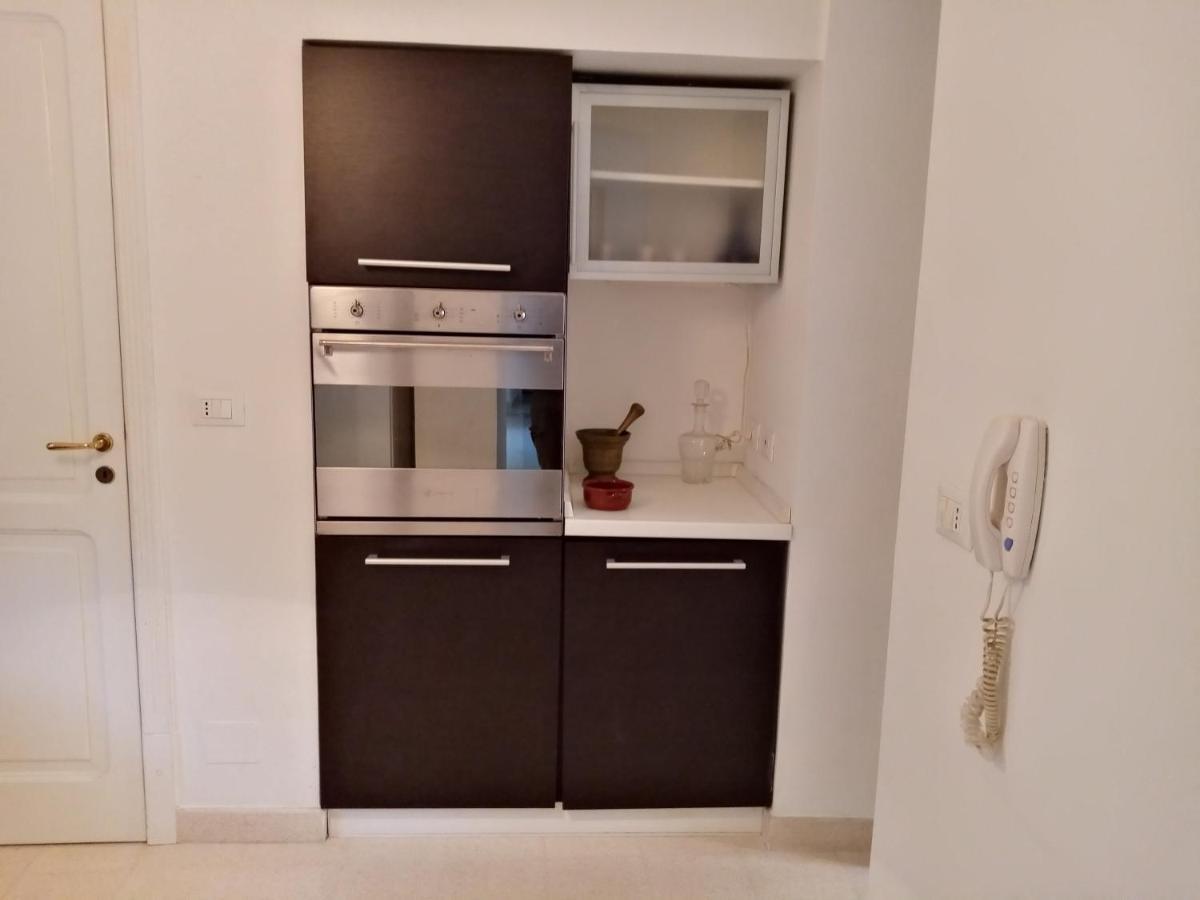Dimora Storica Le Perle Bed & Breakfast Lecce Exterior foto