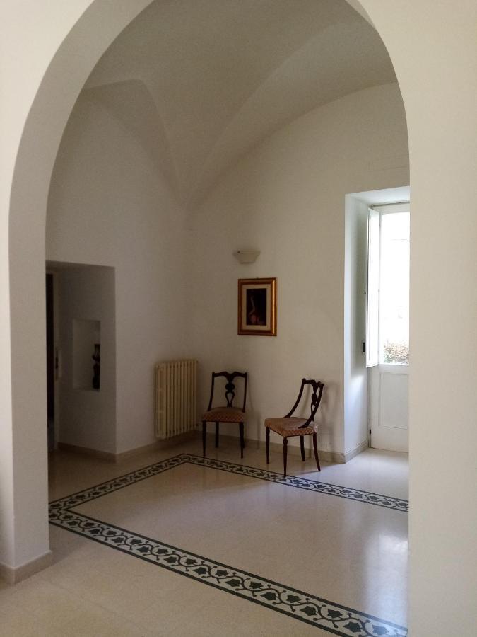 Dimora Storica Le Perle Bed & Breakfast Lecce Exterior foto