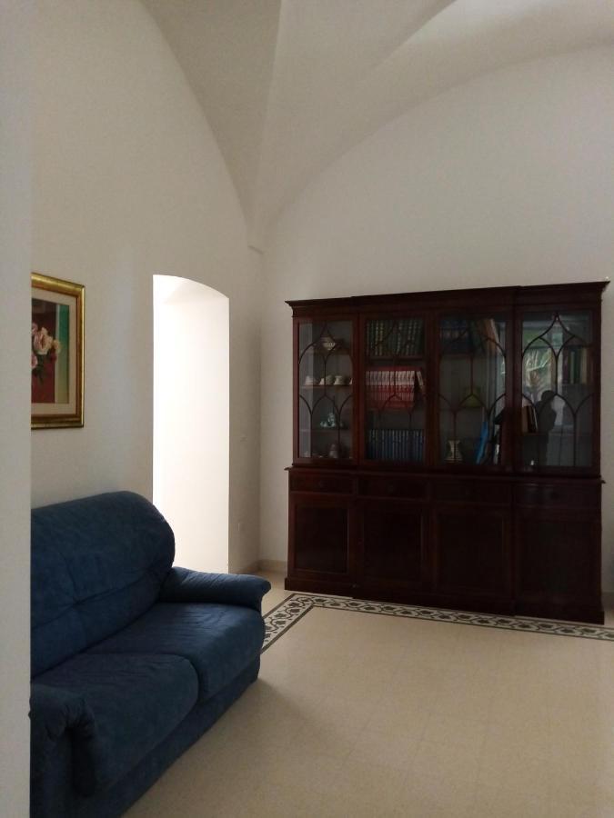 Dimora Storica Le Perle Bed & Breakfast Lecce Exterior foto