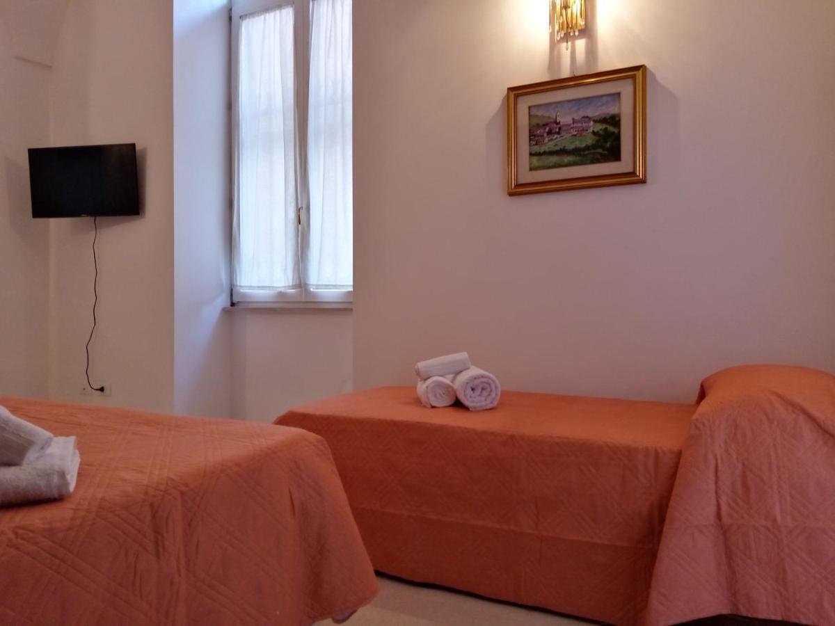 Dimora Storica Le Perle Bed & Breakfast Lecce Exterior foto