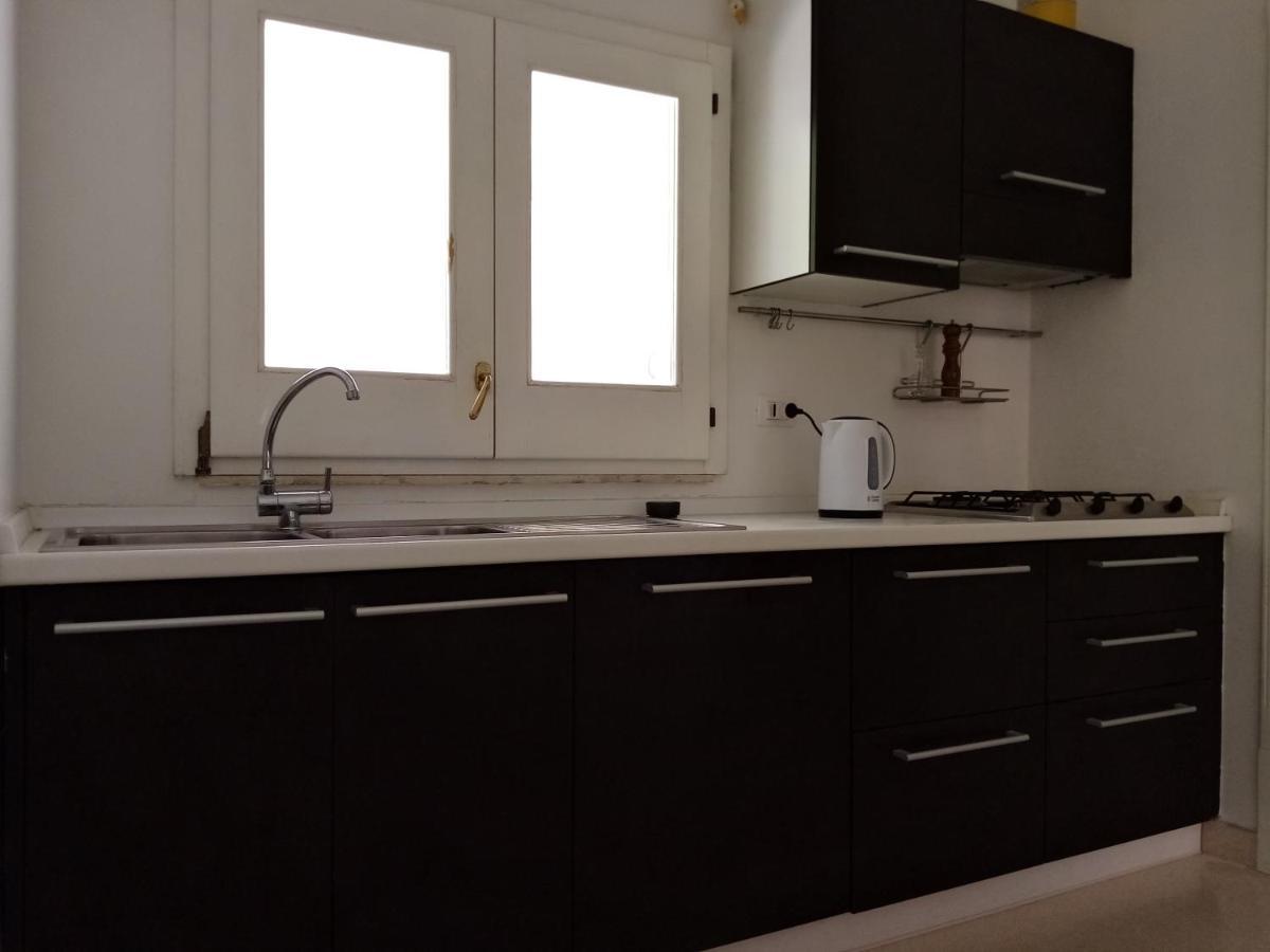 Dimora Storica Le Perle Bed & Breakfast Lecce Exterior foto